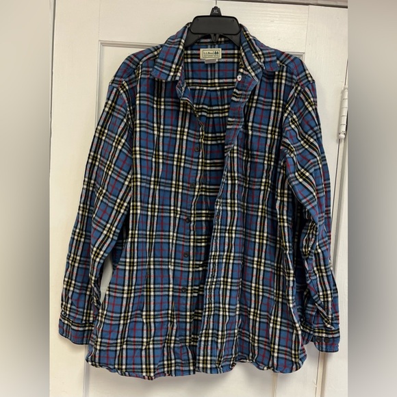 LL Bean Shirt Mens XL Blue Black Red Plaid Long Sleeve Button Down Flannel - Picture 1 of 9